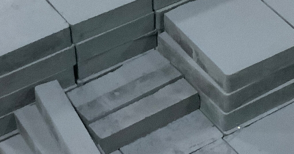 Ceramic VIII magnetic blocks